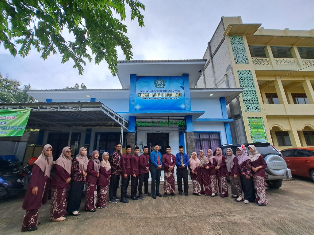 Pelaksanaan Akreditasi Madrasah 2025 bersama para asesor
